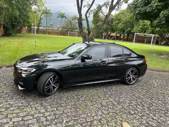 BMW 320i 2.0 16V TURBO FLEX M SPORT AUTOMÁTICO BMW 320i 2.0 16V TURBO FLEX M SPORT AUTOMÁTICO